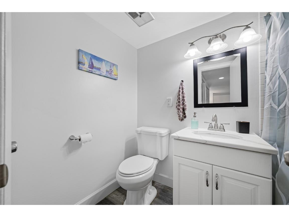 780 S Village Drive N #103 Saint Petersburg FL 33716 TB8417070 image23