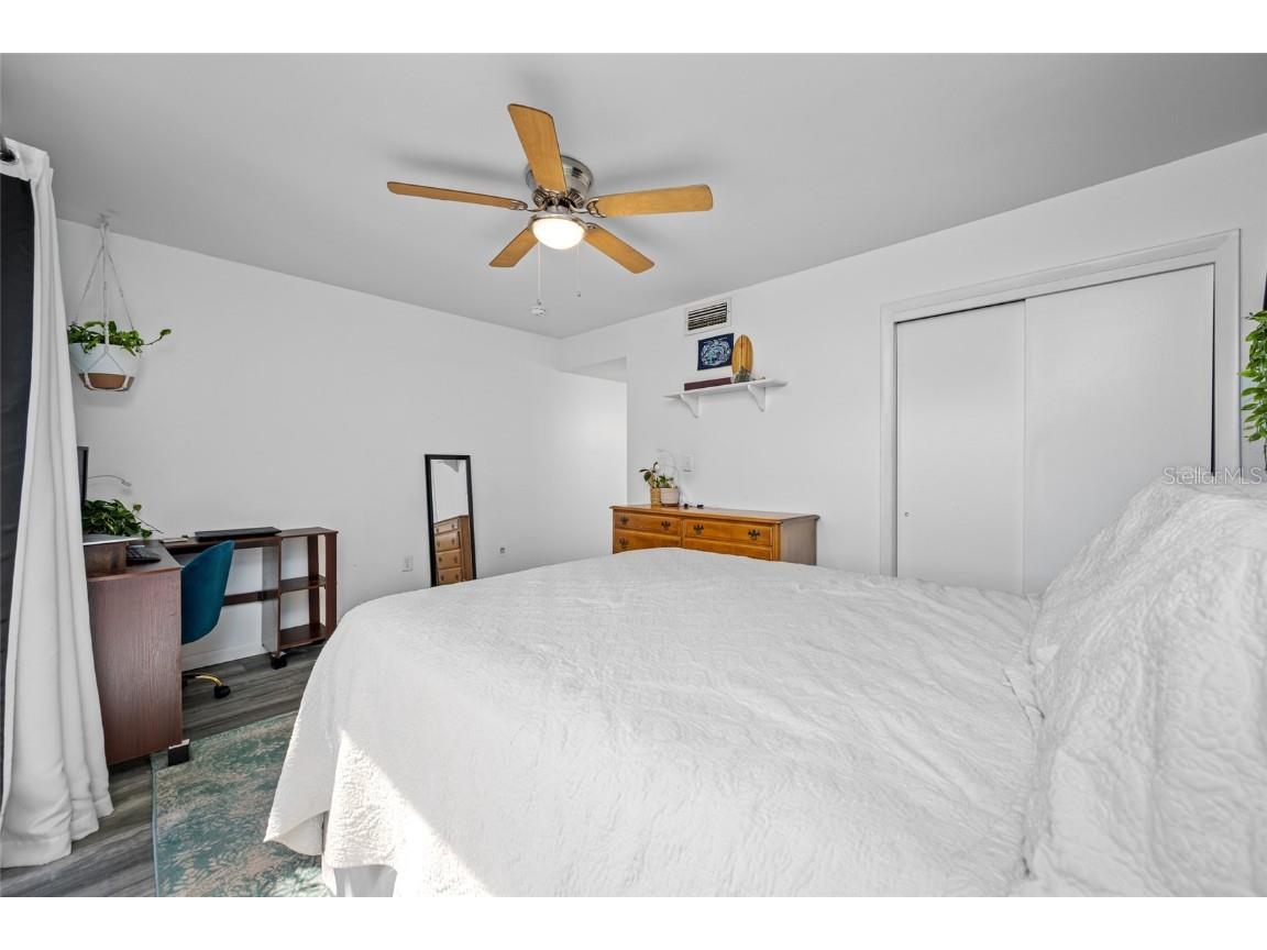 780 S Village Drive N #103 Saint Petersburg FL 33716 TB8417070 image28