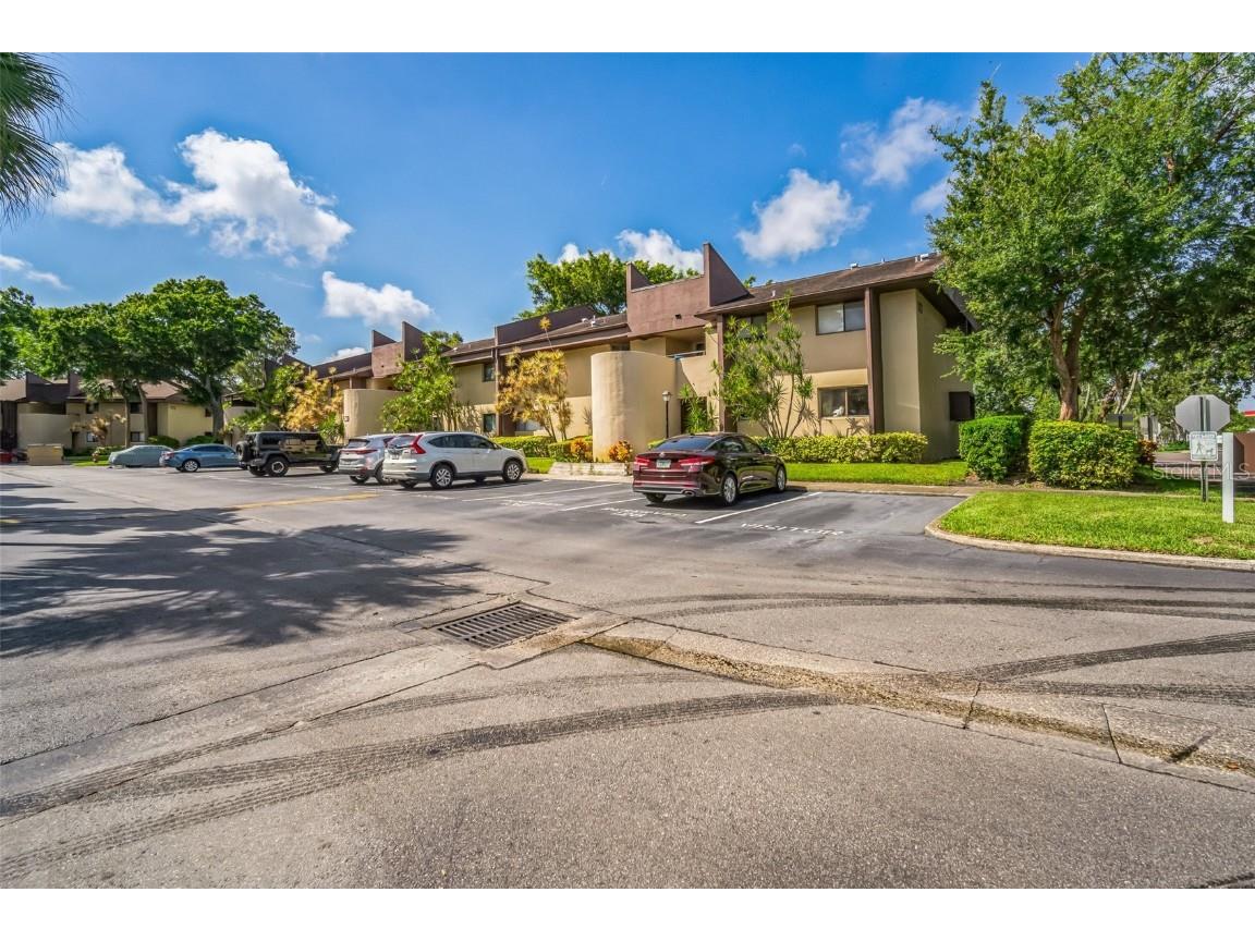 780 S Village Drive N #104 Saint Petersburg FL 33716 U8251555 image1