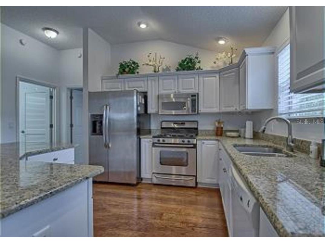 780 Turbeville Terrace The Villages FL 32162 OM705814 image3