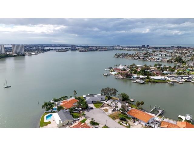 7800 4th Avenue S Saint Petersburg FL 33707 - BOCA CIEGA BAY TB8444877 image23