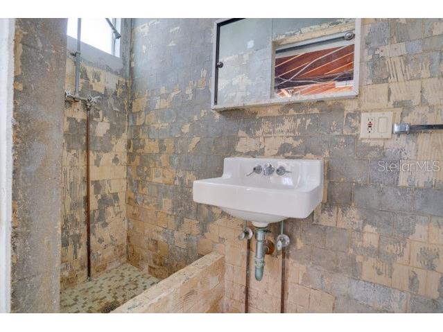 7800 4th Avenue S Saint Petersburg FL 33707 - BOCA CIEGA BAY TB8444877 image36