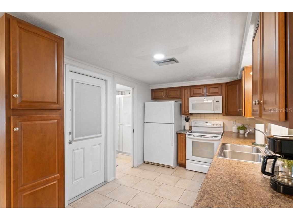 7800 Venice Drive Port Richey FL 34668 W7880731 image9