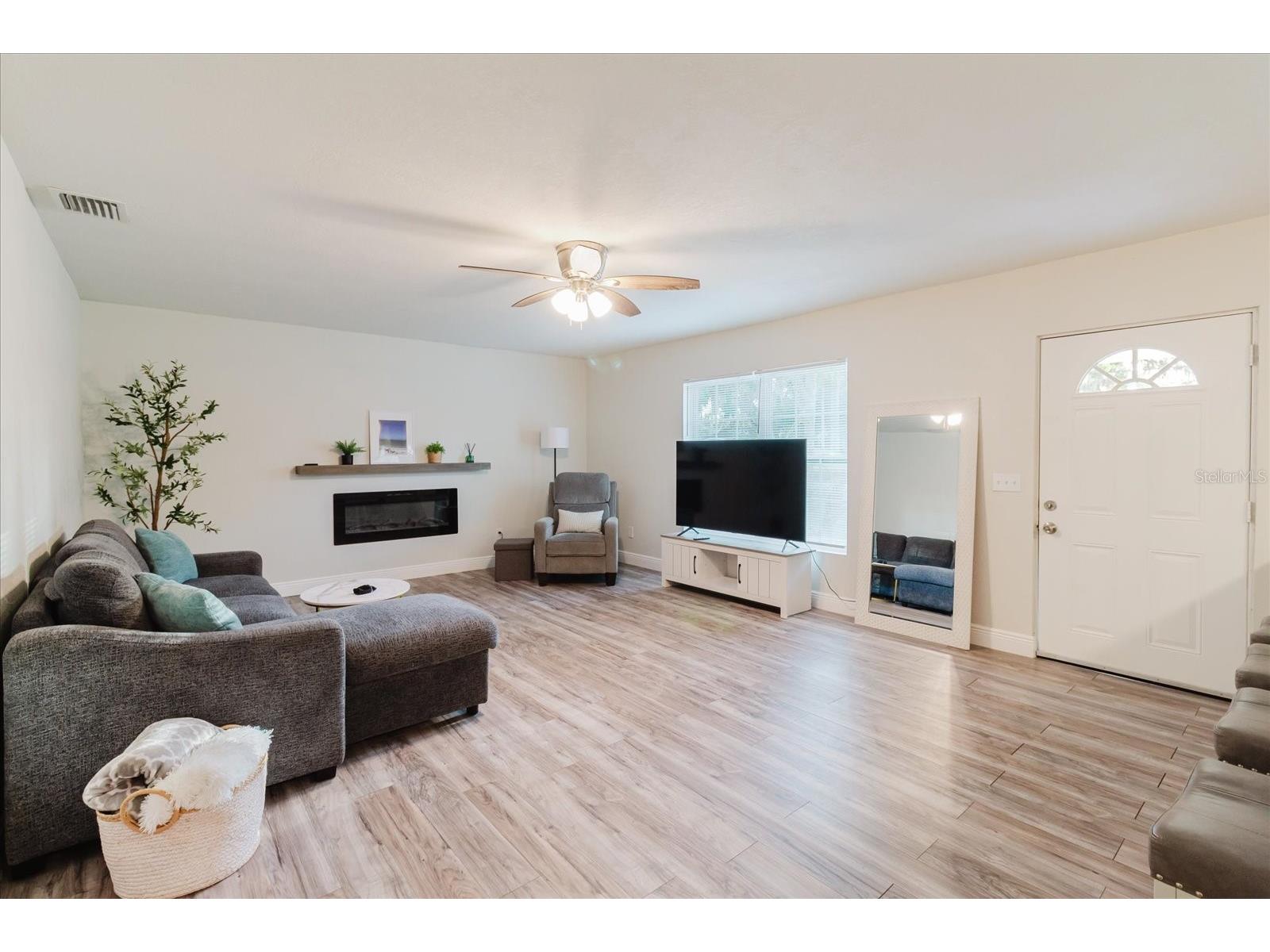 7800 Washington Street Port Richey FL 34668 TB8489992 image11