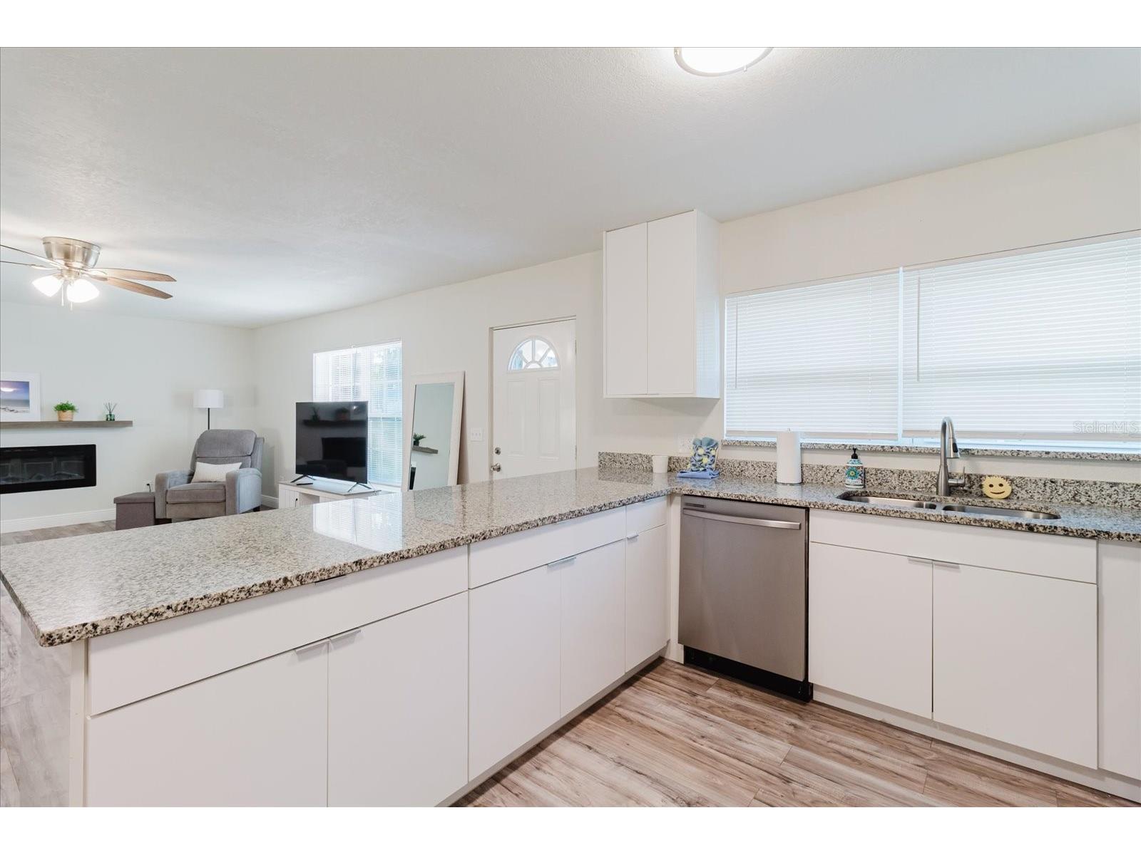 7800 Washington Street Port Richey FL 34668 TB8489992 image24
