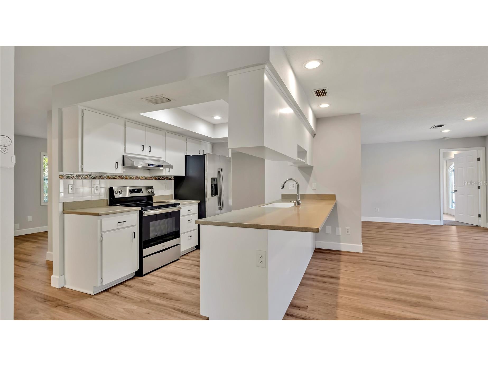 7801 17th Way N Saint Petersburg FL 33702 TB8326698 image5