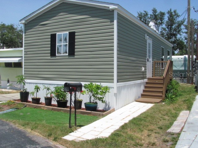 7801 34th Avenue N #30 Saint Petersburg FL 33710 TB8384952 image1