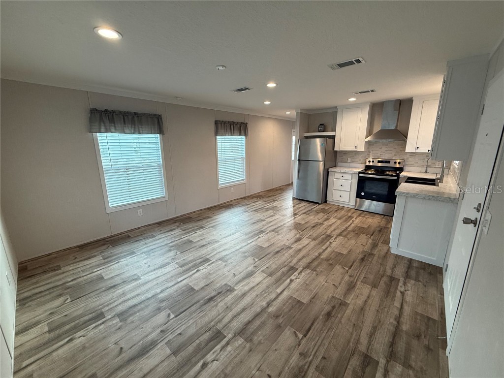 7801 34th Avenue N #30 Saint Petersburg FL 33710 TB8384952 image18