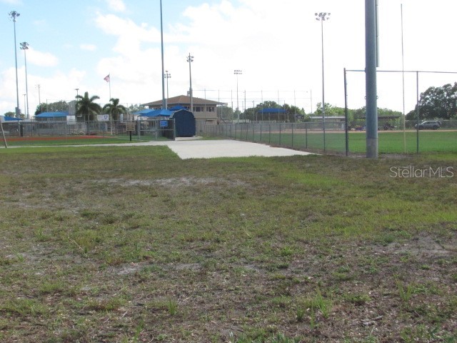 7801 34th Avenue N #30 Saint Petersburg FL 33710 TB8384952 image28