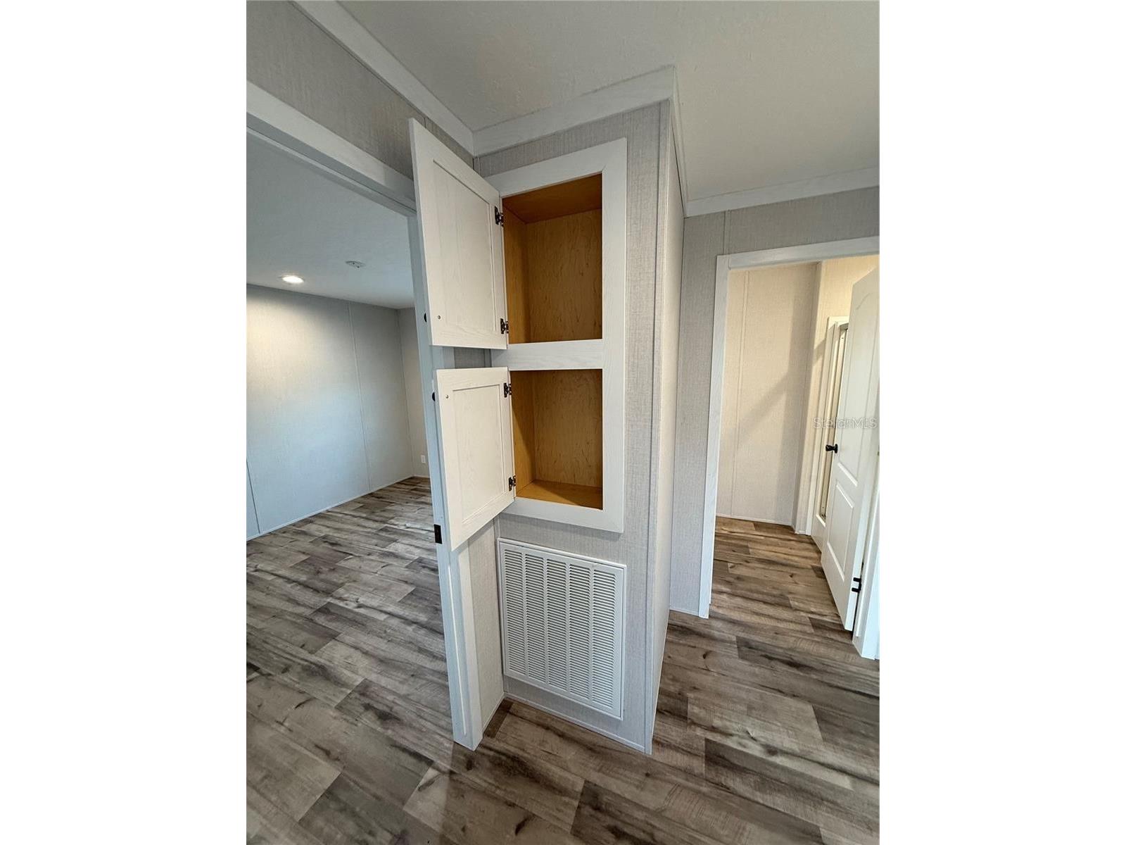 7801 34th Avenue N #30 Saint Petersburg FL 33710 TB8496537 image11
