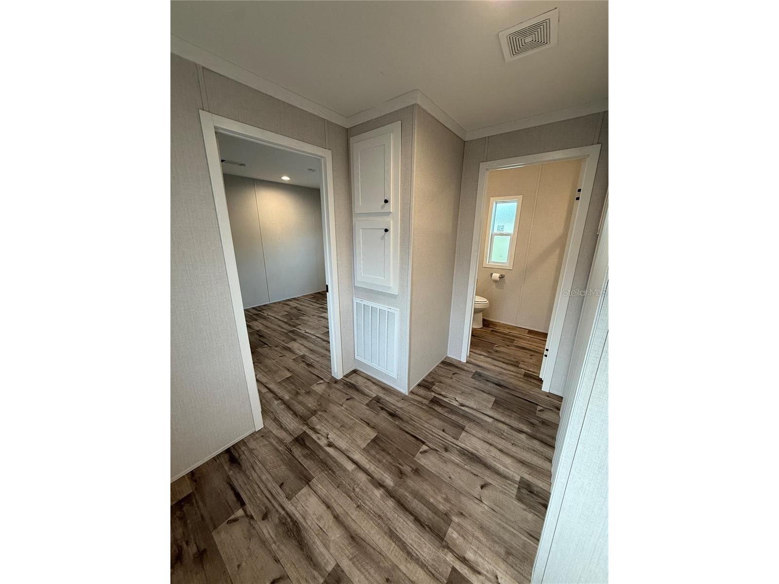 7801 34th Avenue N #30 Saint Petersburg FL 33710 TB8496537 image4