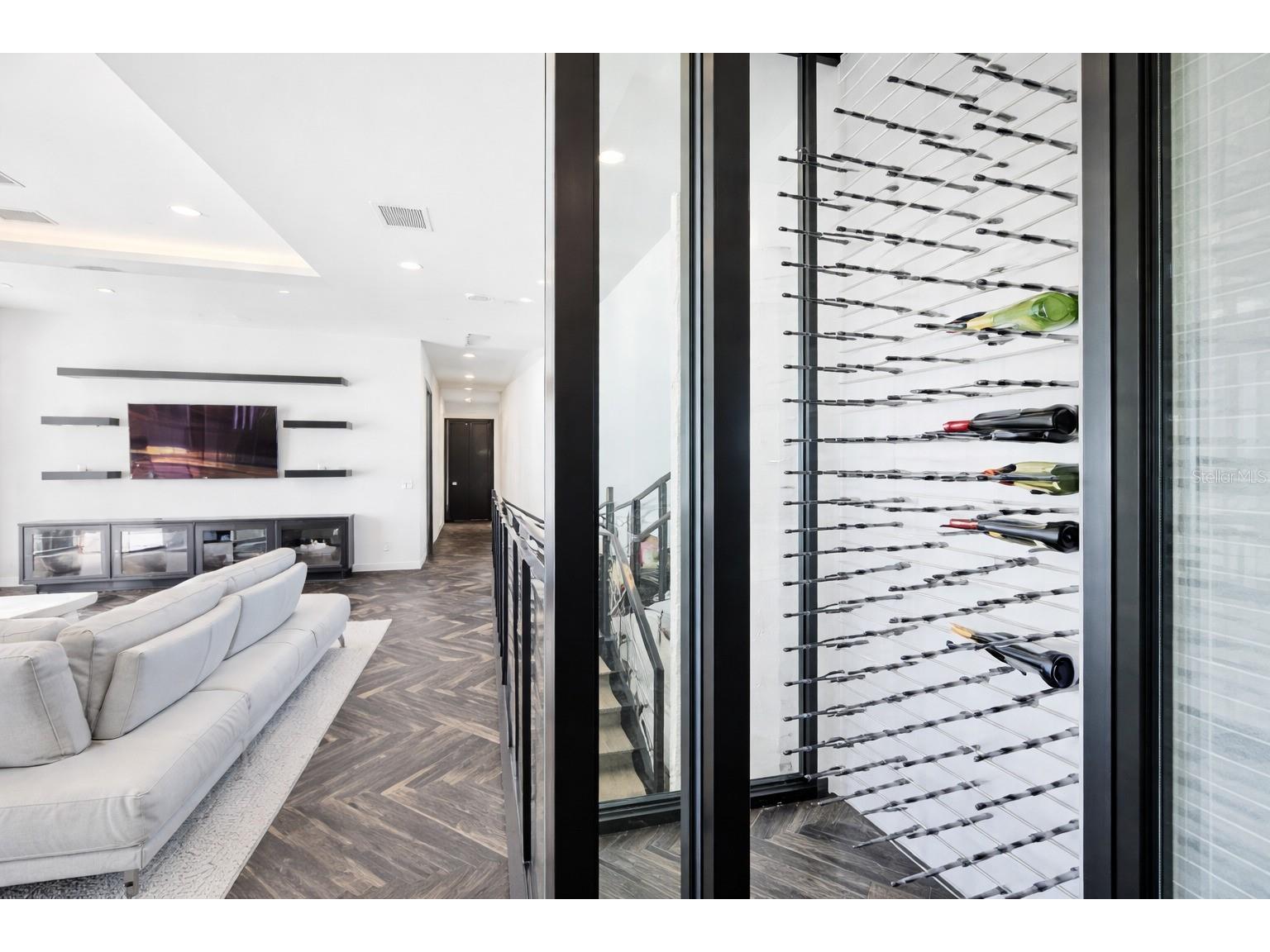 7801 9th Avenue S Saint Petersburg FL 33707 O6369589 image24