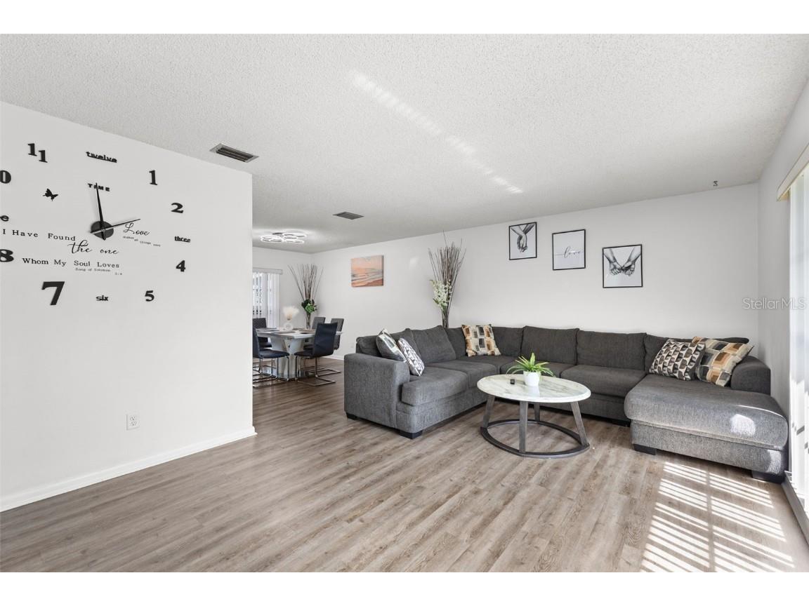 7801 Greenshire Drive Tampa FL 33634 TB8456182 image6