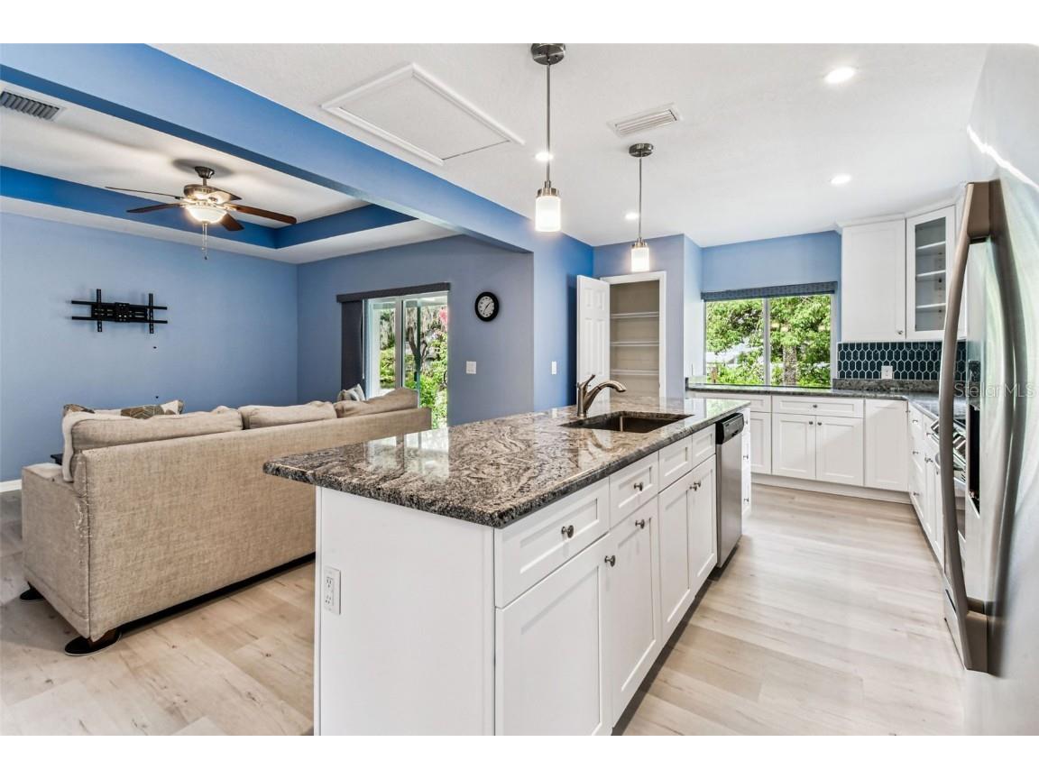 7801 N Highland Avenue Tampa FL 33604 TB8412697 image15