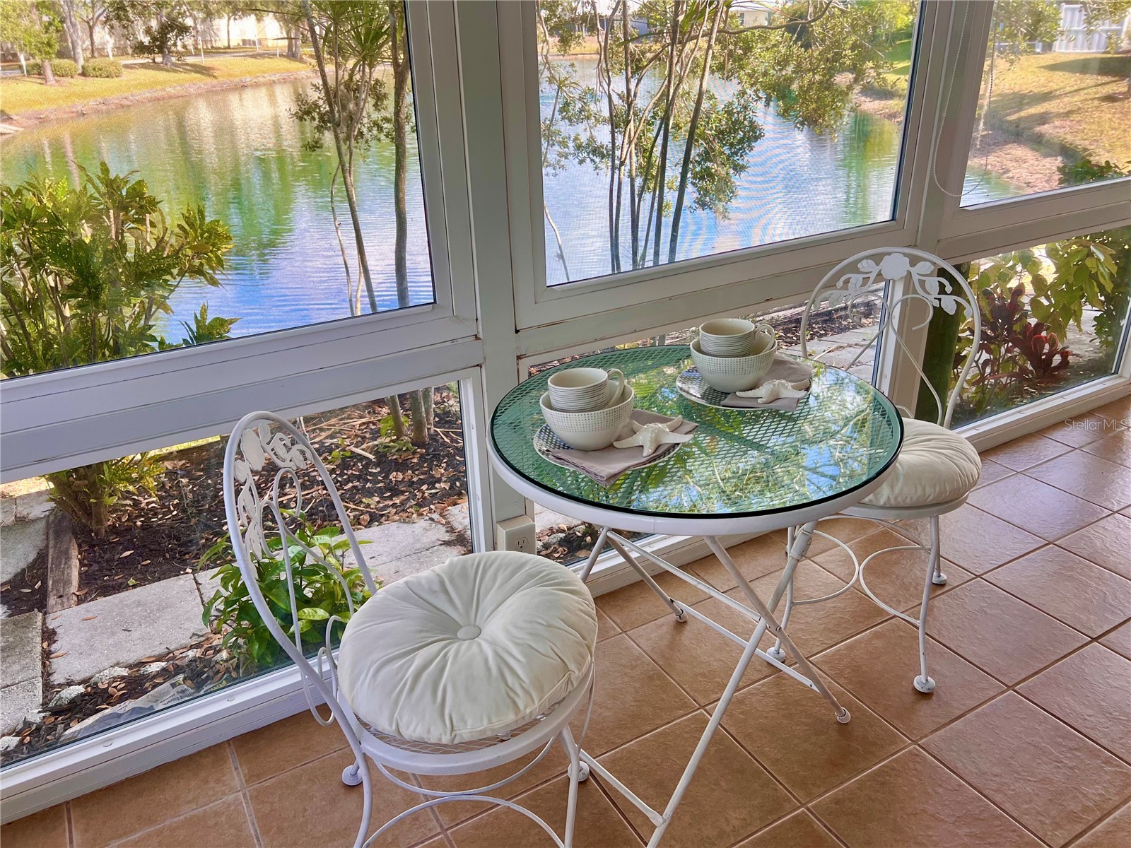 7801 Ontario Street Circle Sarasota FL 34243 A4676752 image2