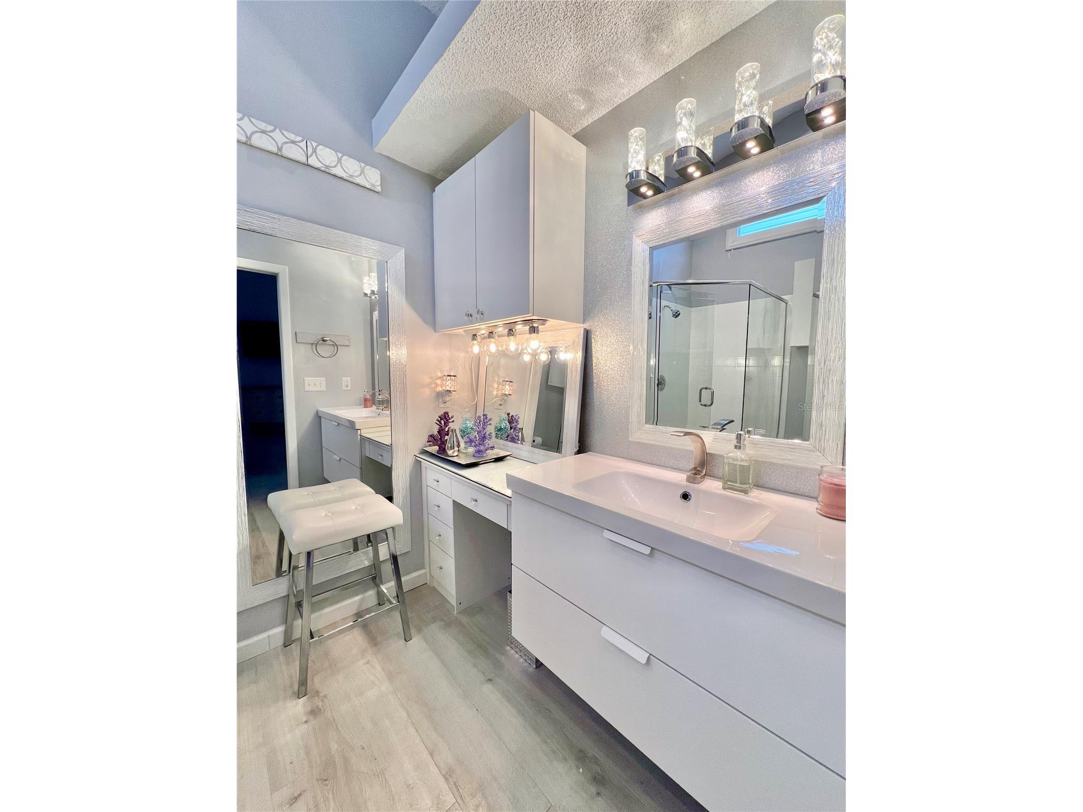 7801 Ontario Street Circle Sarasota FL 34243 A4676752 image26