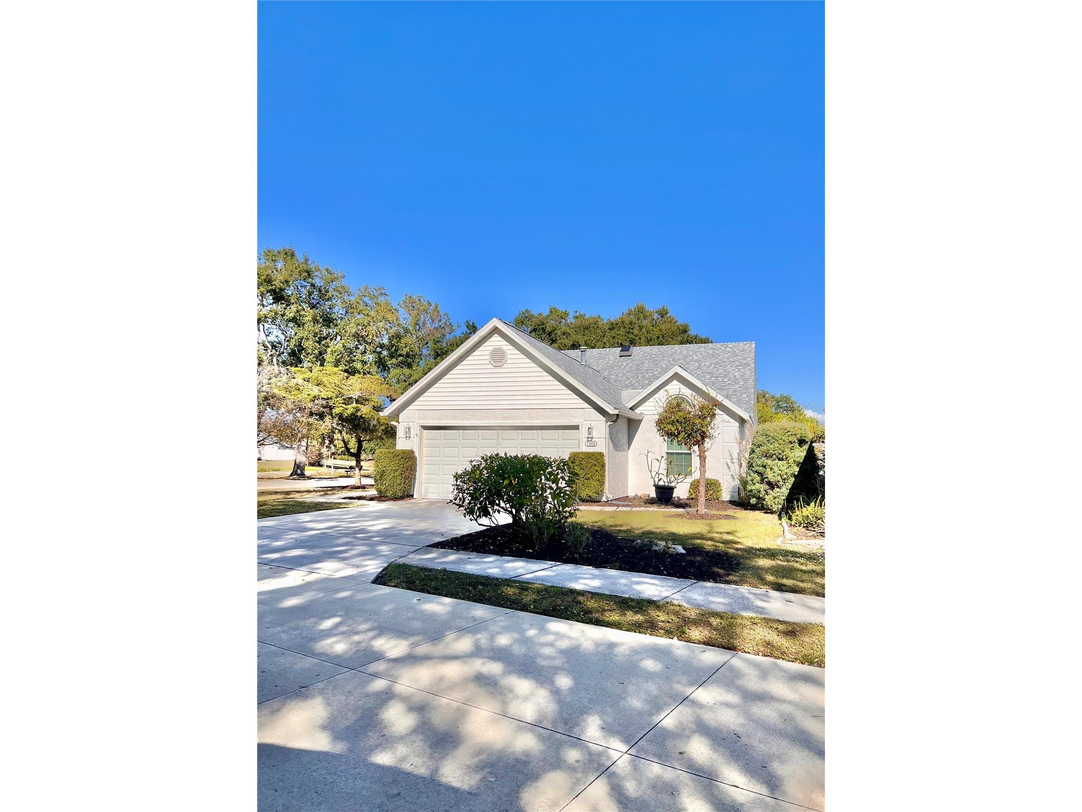 7801 Ontario Street Circle Sarasota FL 34243 A4676752 image32