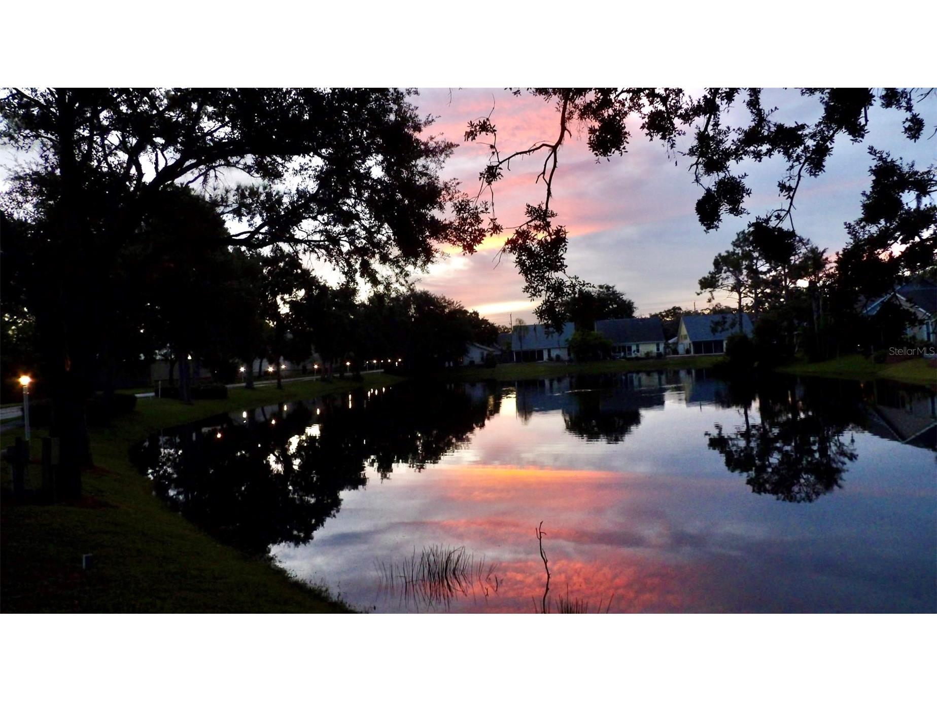 7801 Ontario Street Circle Sarasota FL 34243 A4676752 image56
