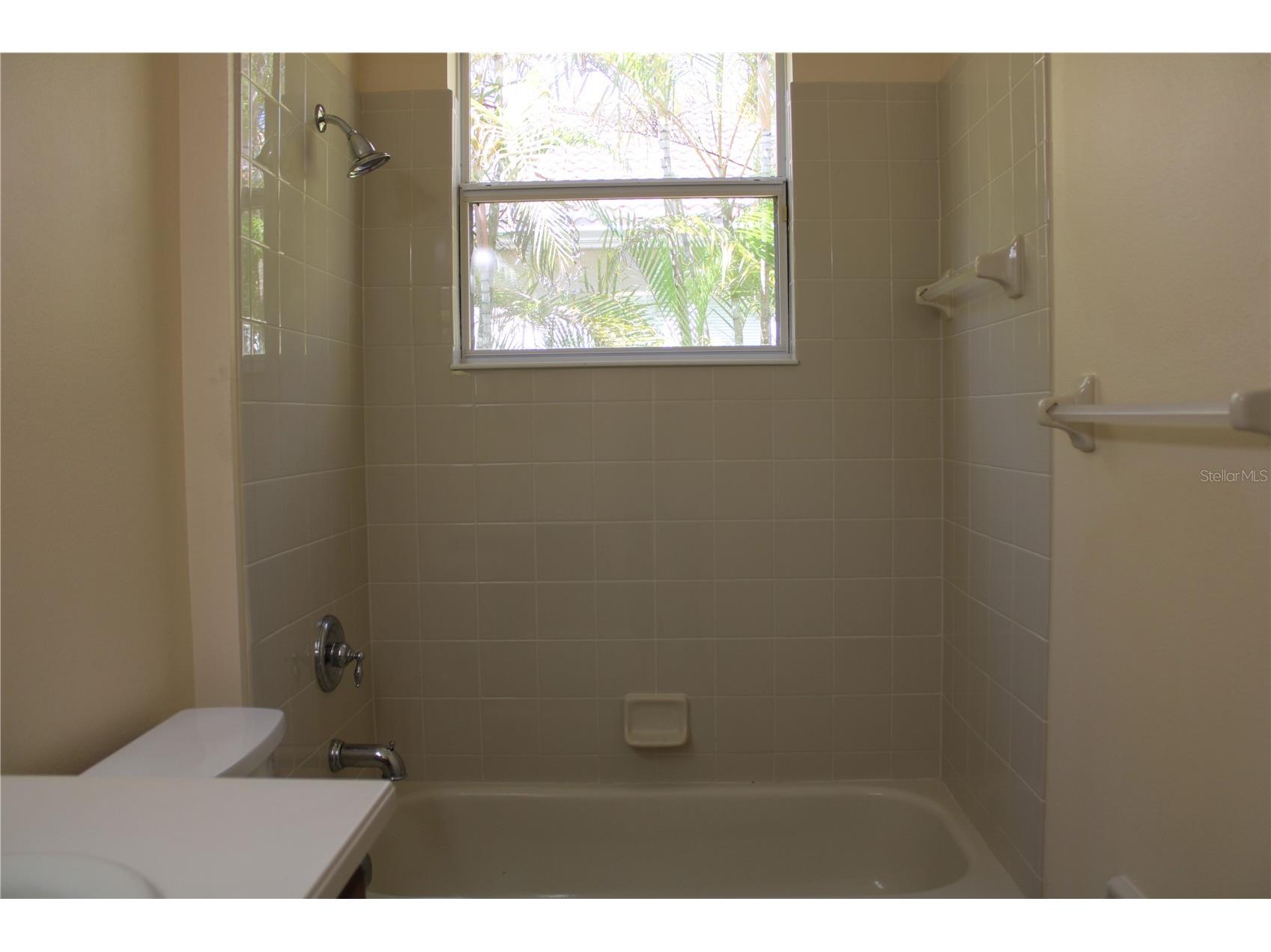 7803 33rd Street E Sarasota FL 34243 A4686792 image25