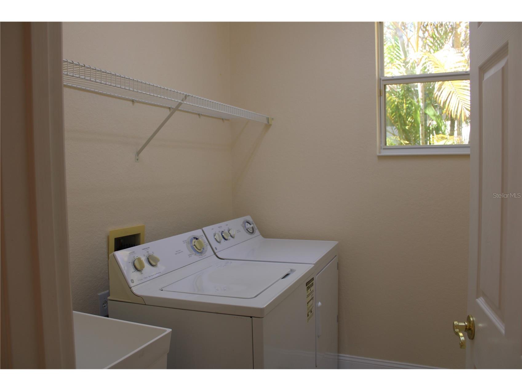 7803 33rd Street E Sarasota FL 34243 A4686792 image28