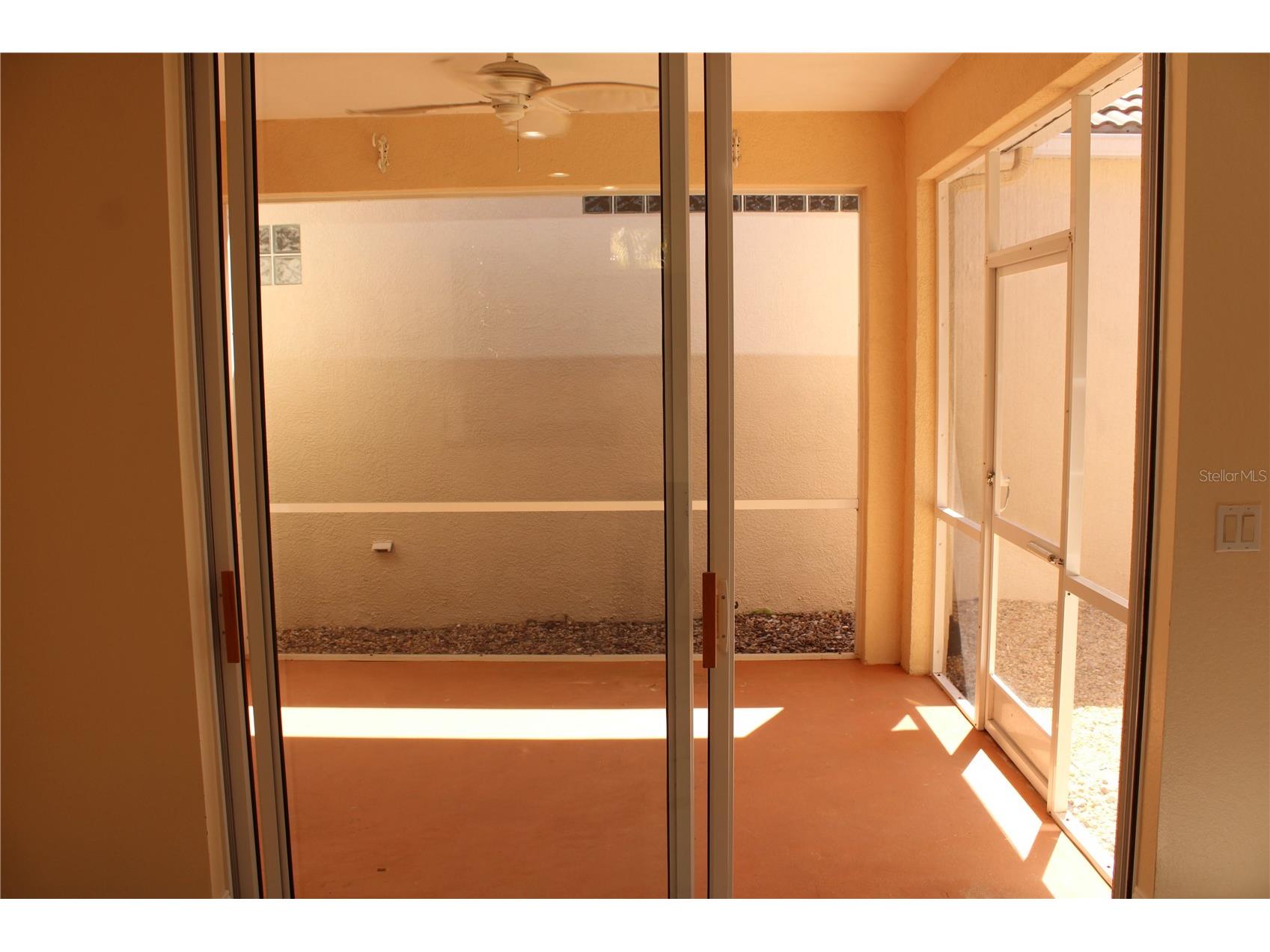 7803 33rd Street E Sarasota FL 34243 A4686792 image33