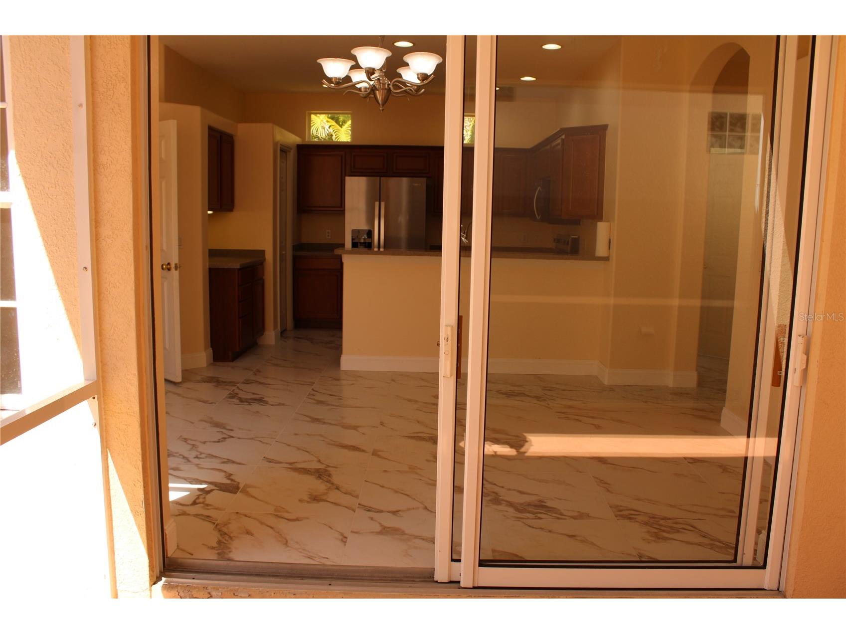 7803 33rd Street E Sarasota FL 34243 A4686792 image35