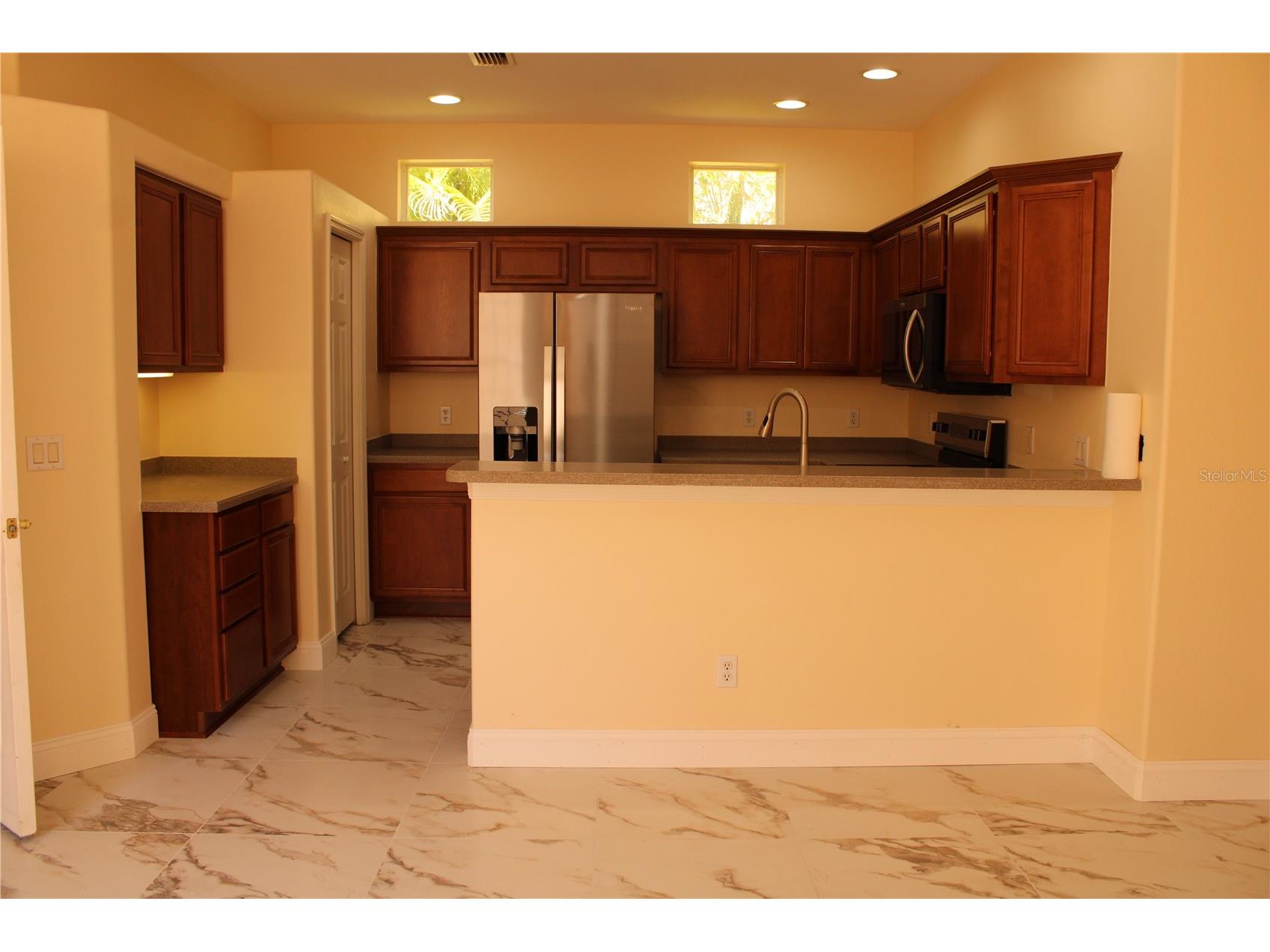 7803 33rd Street E Sarasota FL 34243 A4686792 image9