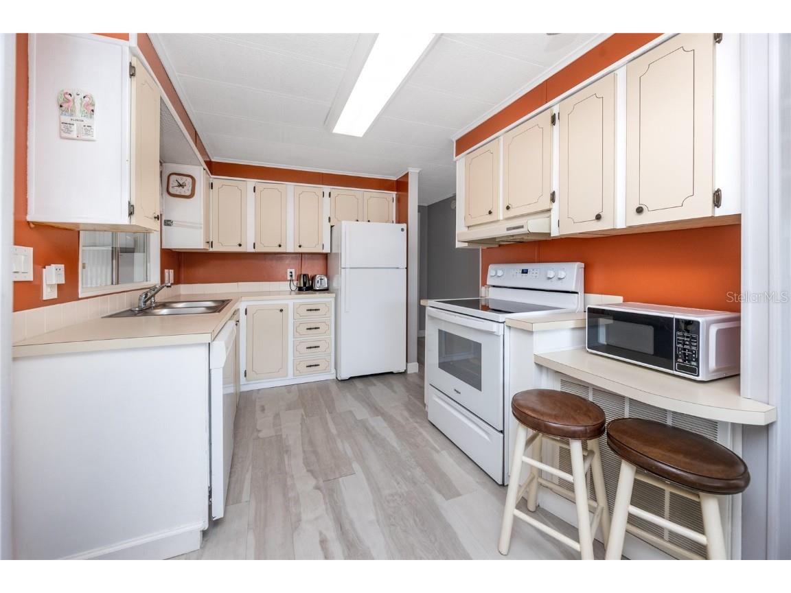 7803 46th Avenue N #2 Saint Petersburg FL 33709 TB8370647 image14