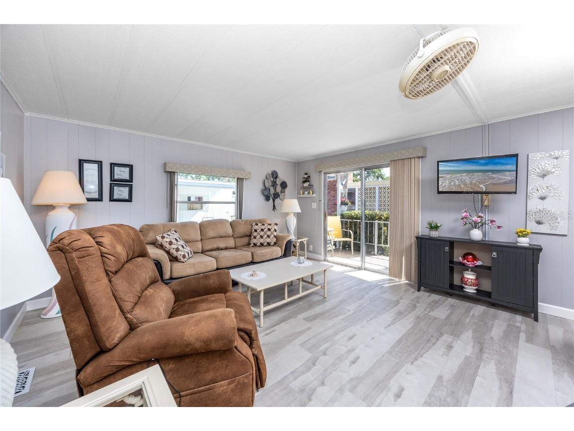 7803 46th Avenue N #2 Saint Petersburg FL 33709 TB8370647 image2