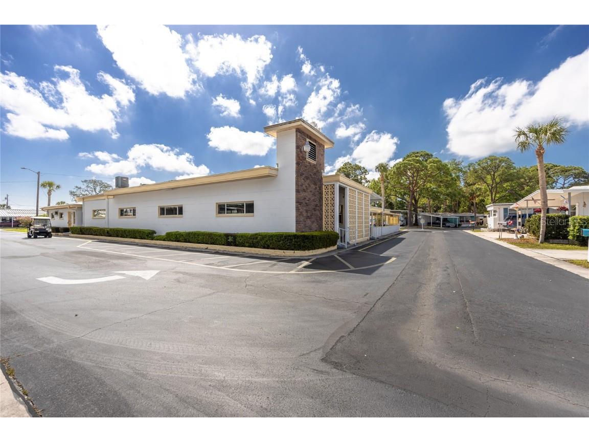 7803 46th Avenue N #2 Saint Petersburg FL 33709 TB8370647 image36