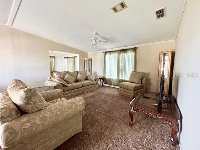 7803 46th Avenue N #39 Saint Petersburg FL 33709 A4669265 image5
