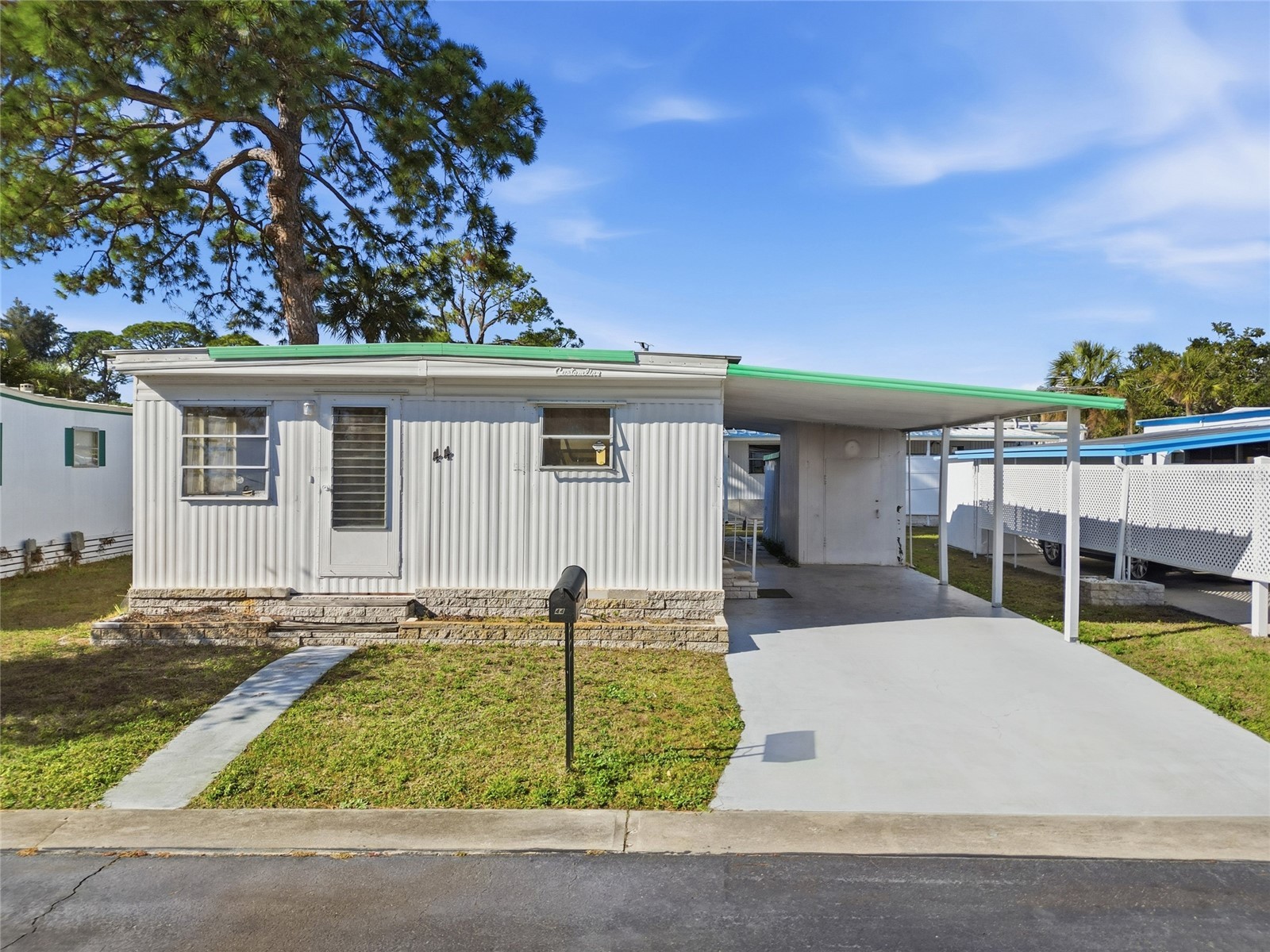 7803 46th Avenue N #44 Saint Petersburg FL 33709 TB8458522 image1