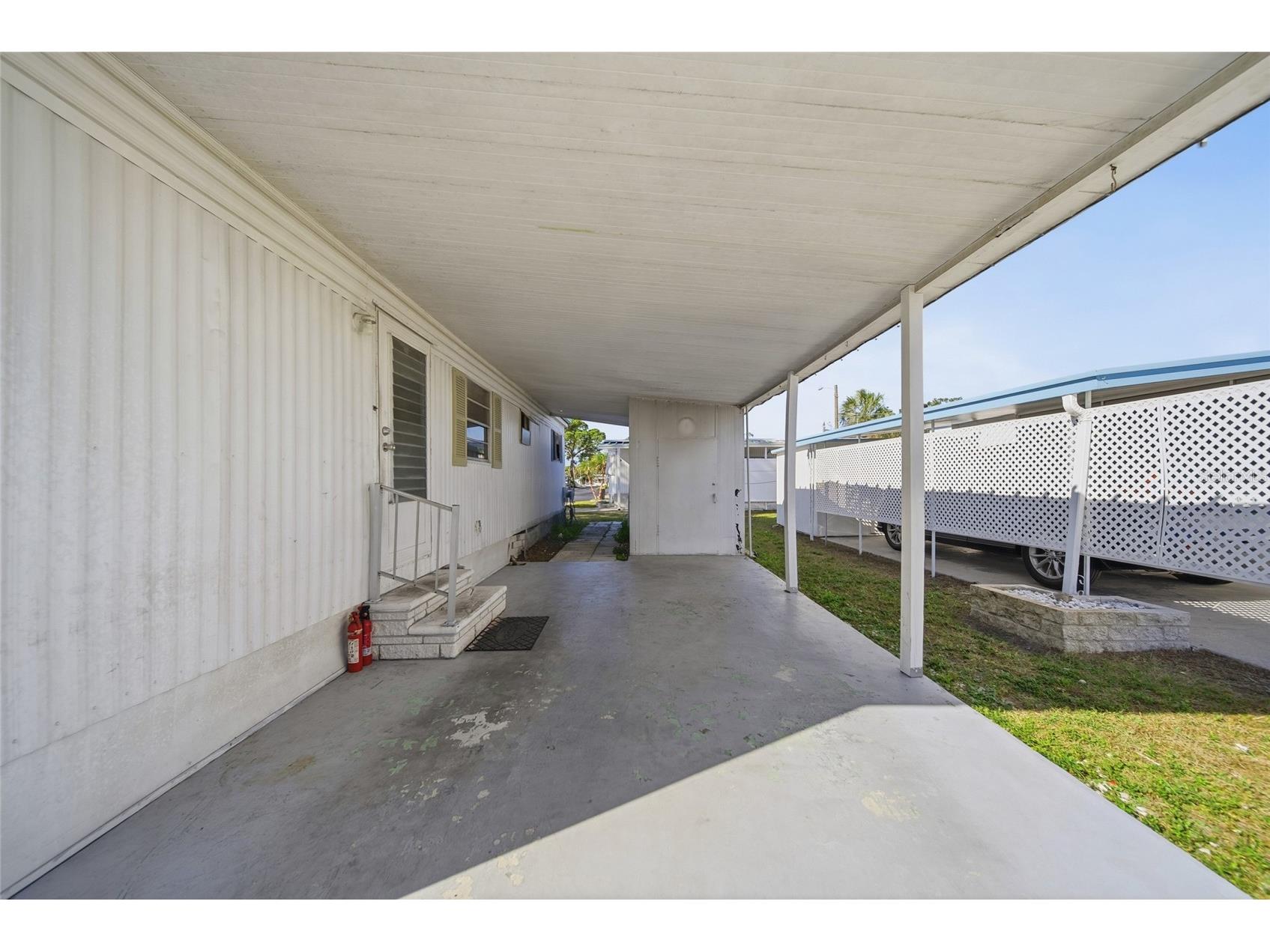 7803 46th Avenue N #44 Saint Petersburg FL 33709 TB8458522 image3