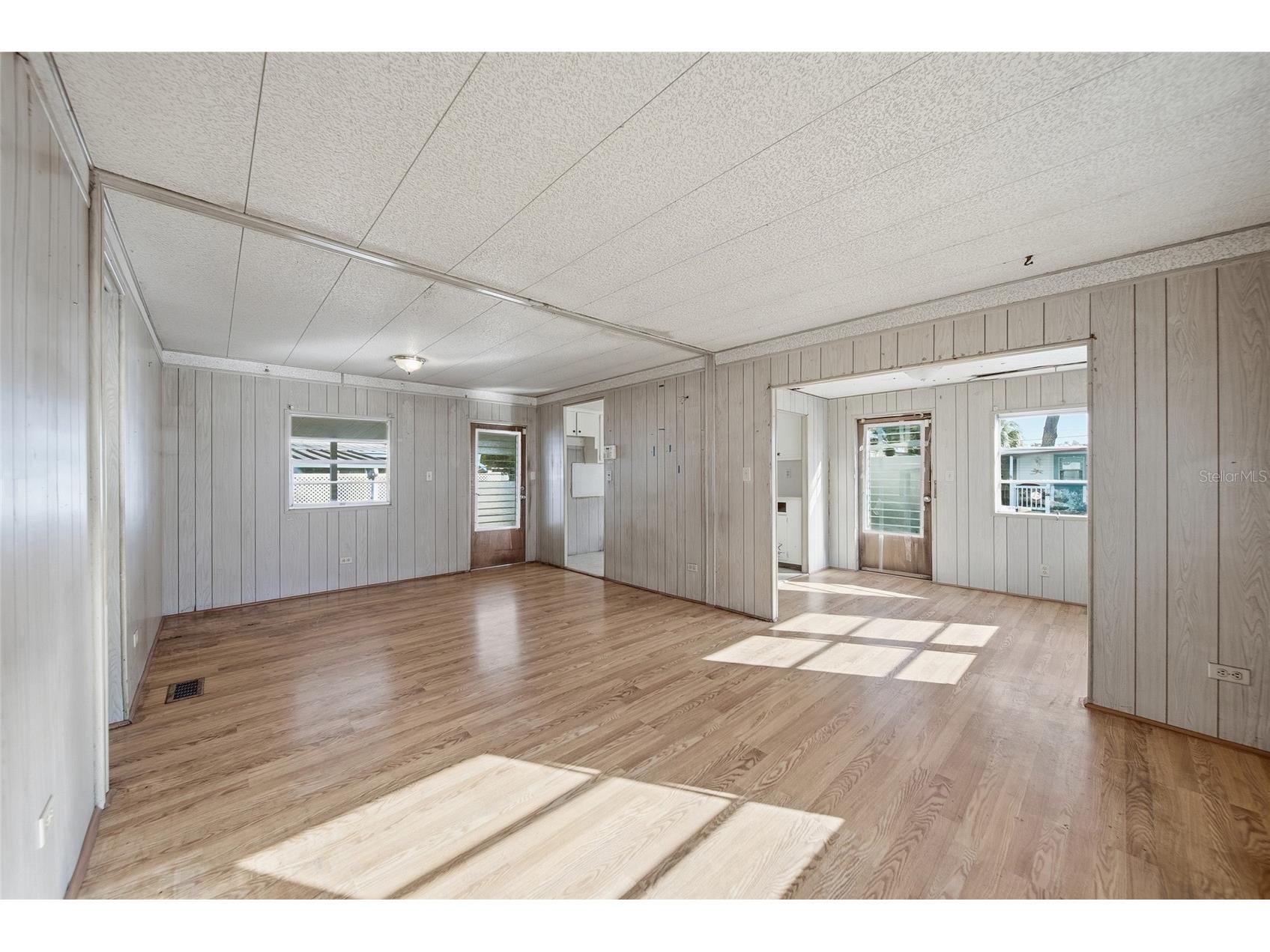 7803 46th Avenue N #44 Saint Petersburg FL 33709 TB8458522 image6