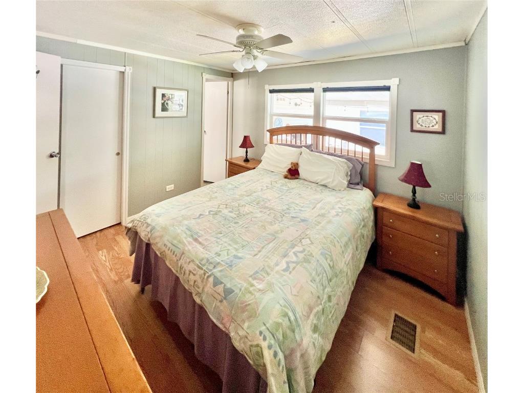 7803 46th Avenue N #52 Saint Petersburg FL 33709 TB8376465 image37