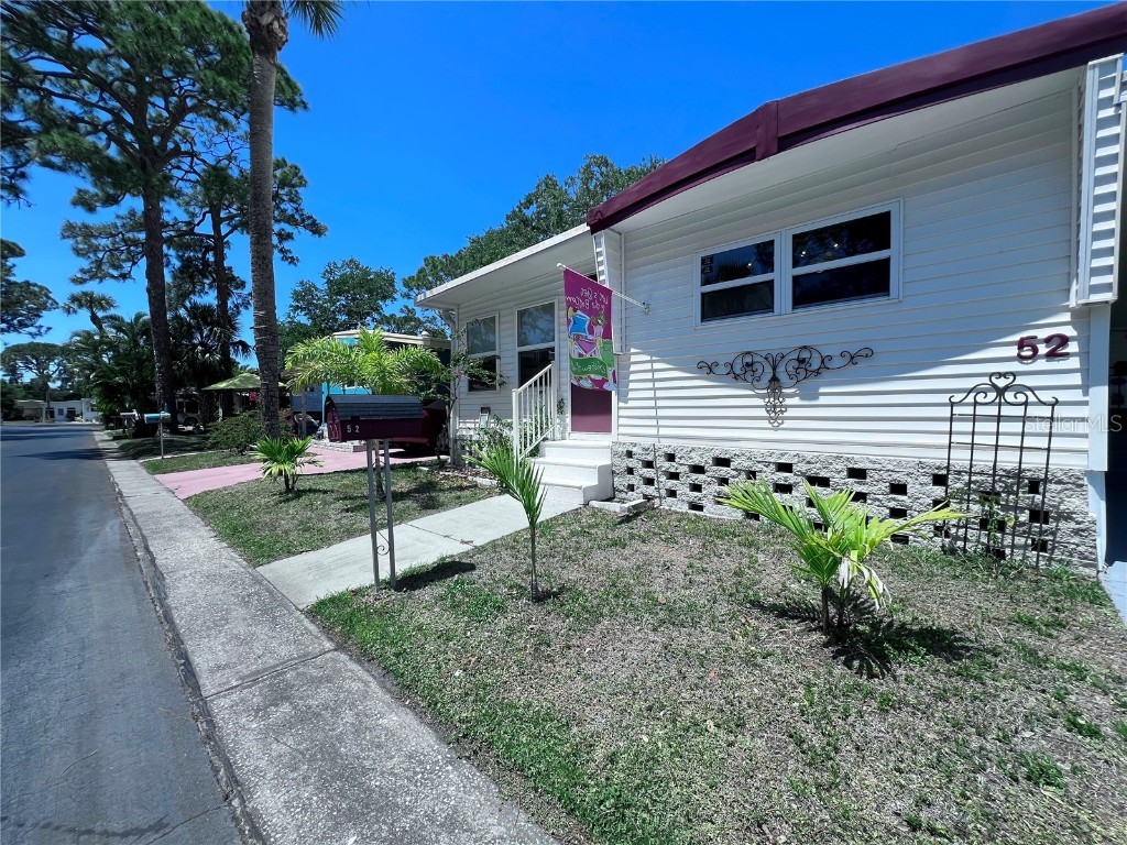 7803 46th Avenue N #52 Saint Petersburg FL 33709 TB8376465 image4