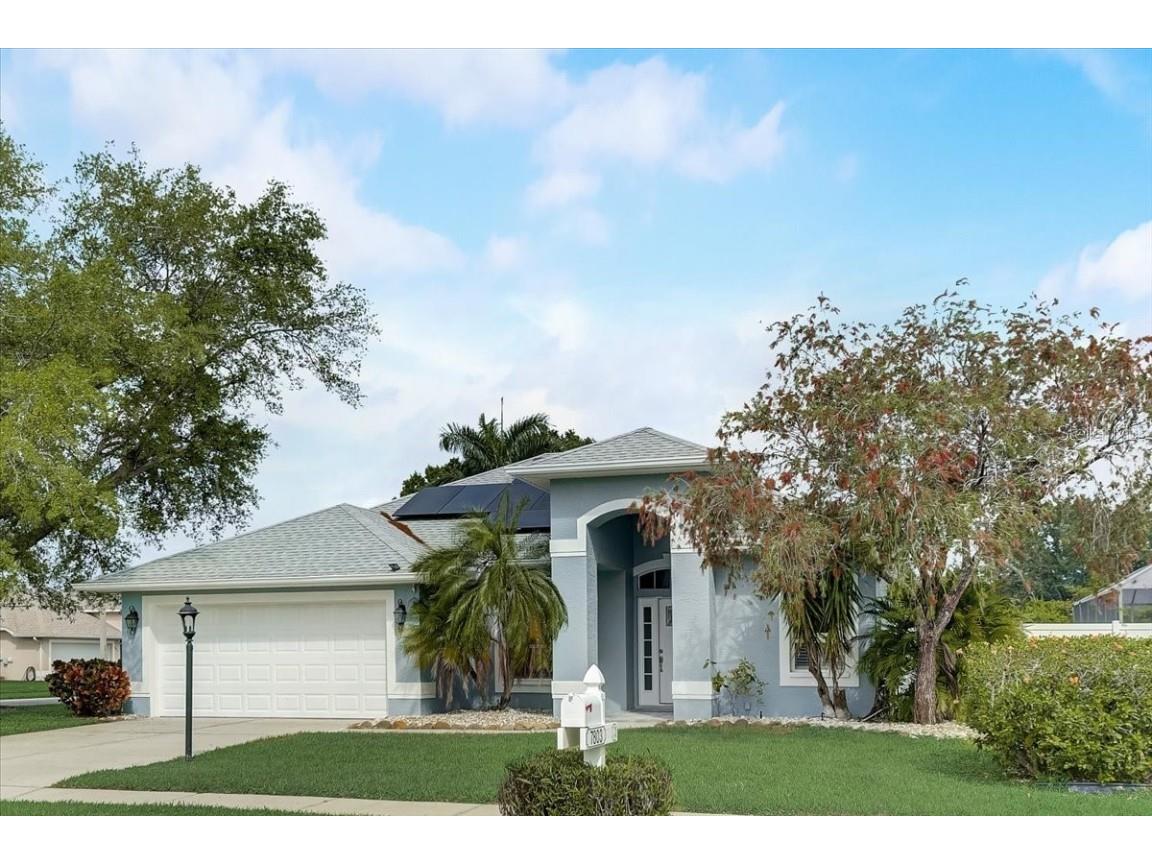 7803 48th Place E Bradenton FL 34203 A4571981 image1