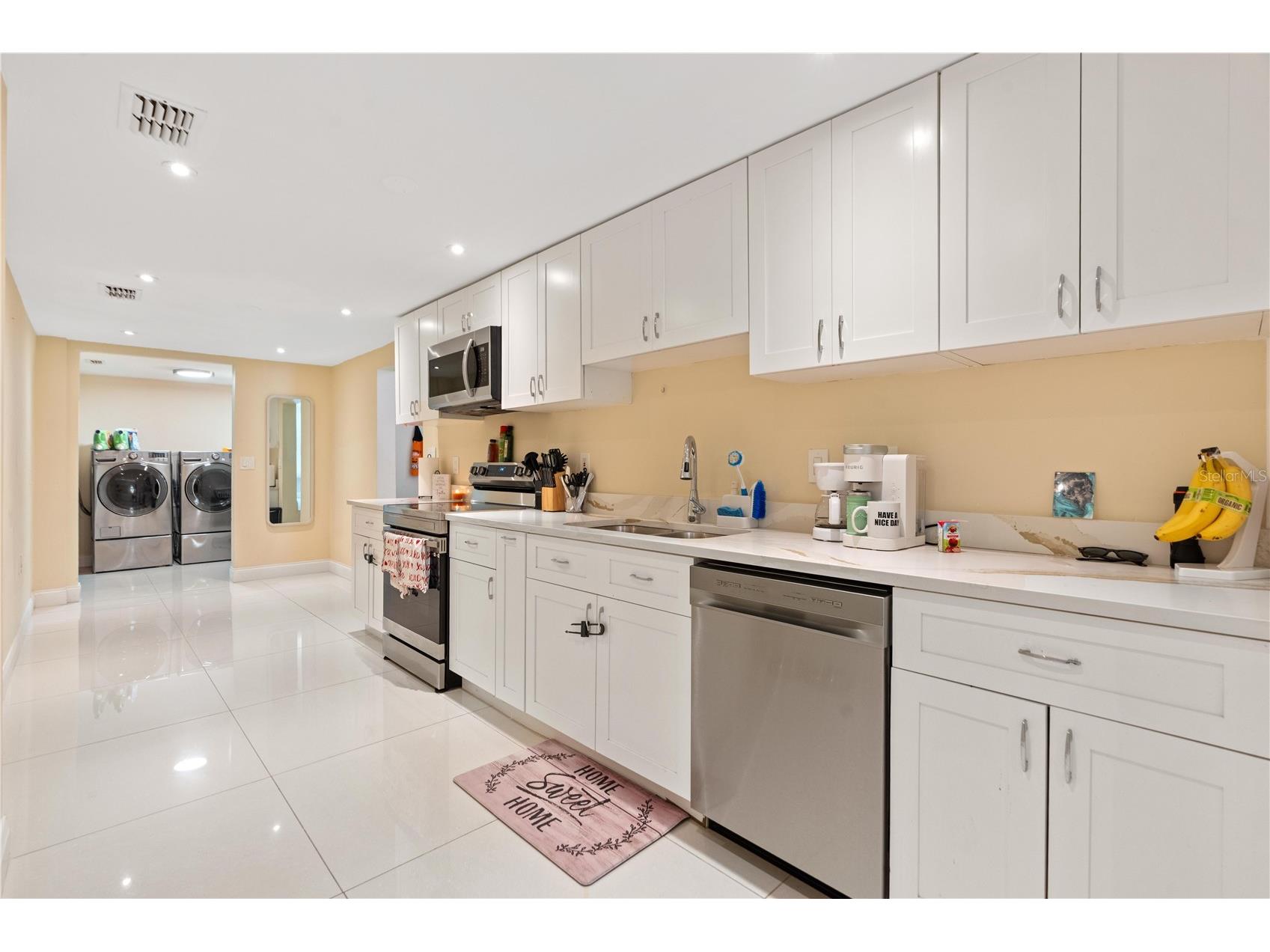 7803 Cadillac Avenue Hudson FL 34667 W7886554 image7