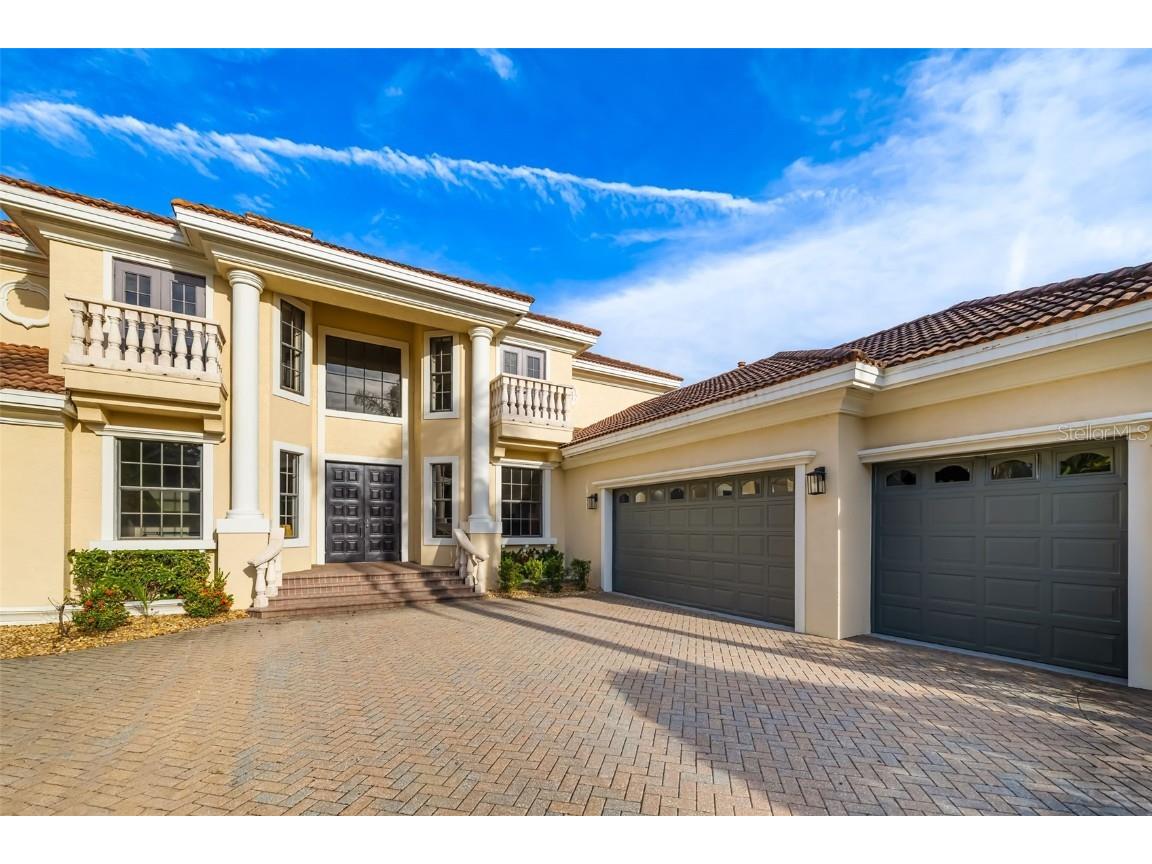 7803 Mathern Court Lakewood Ranch FL 34202 A4671863 image3