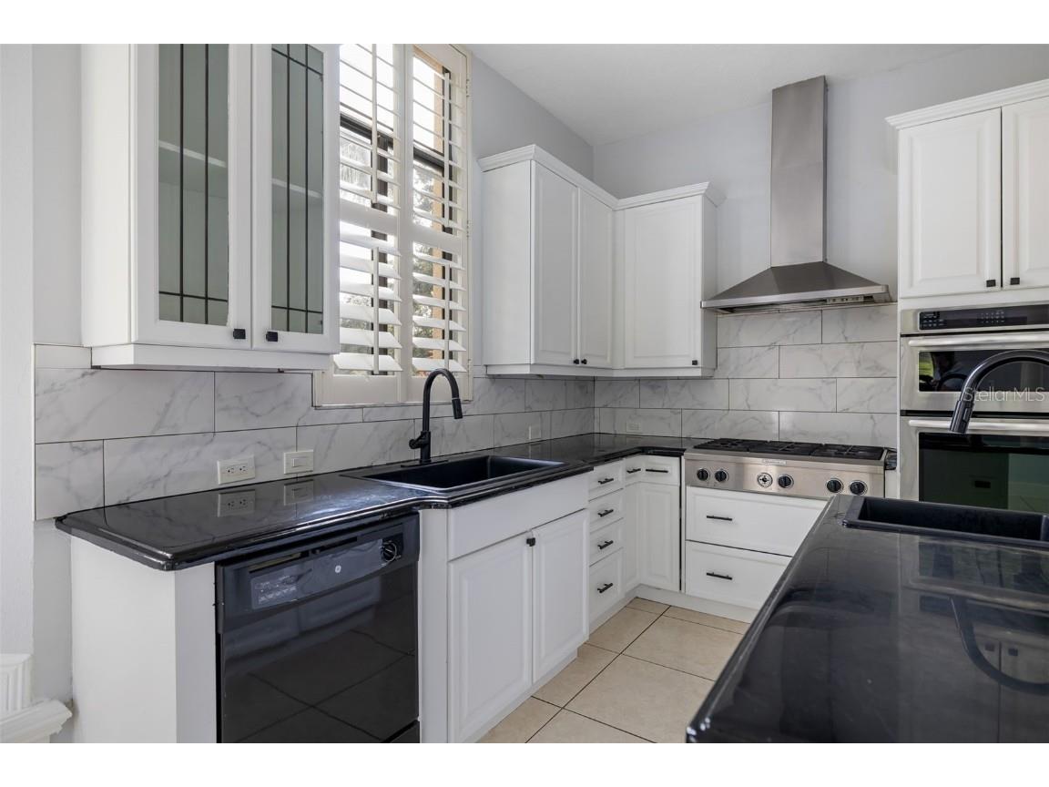 7803 Mathern Court Lakewood Ranch FL 34202 A4671863 image44