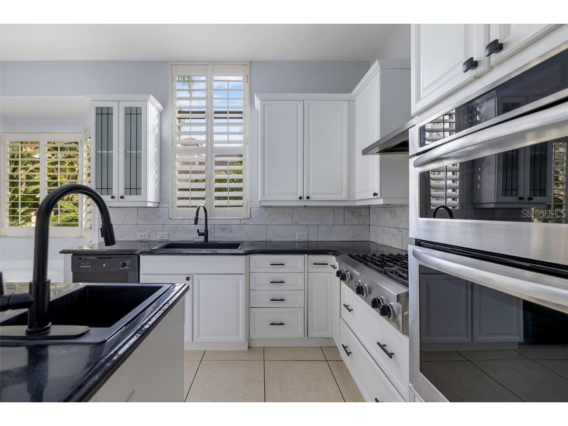 7803 Mathern Court Lakewood Ranch FL 34202 A4671863 image46