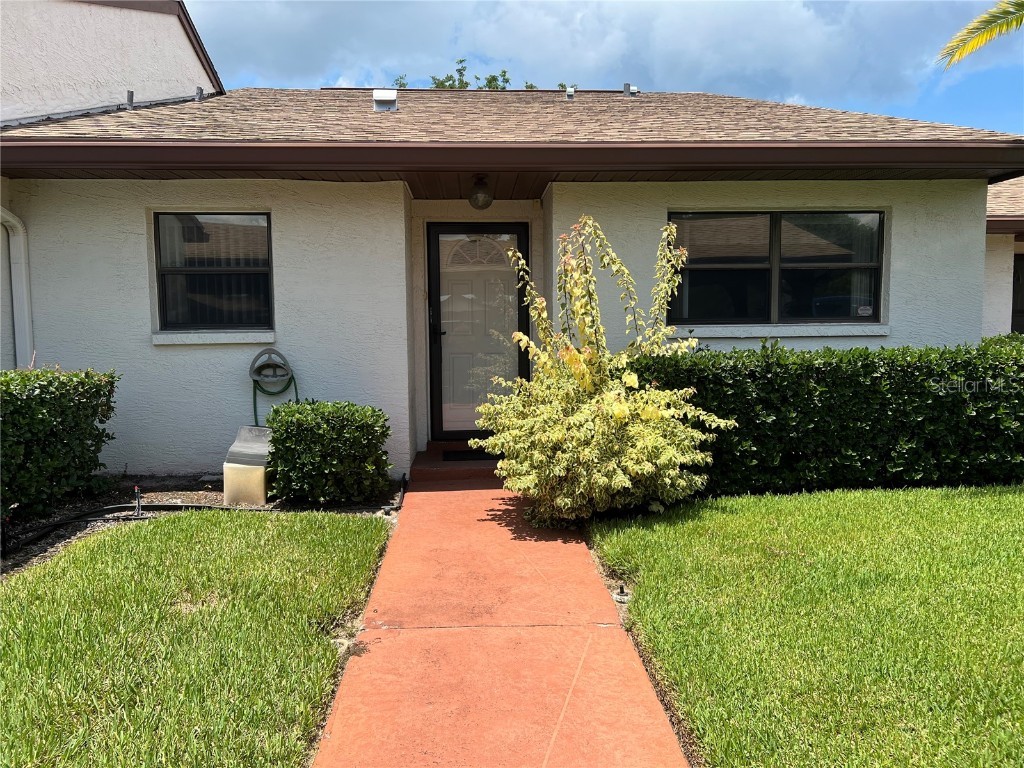 7803 Radcliffe Circle Port Richey FL 34668 U8229152 image1