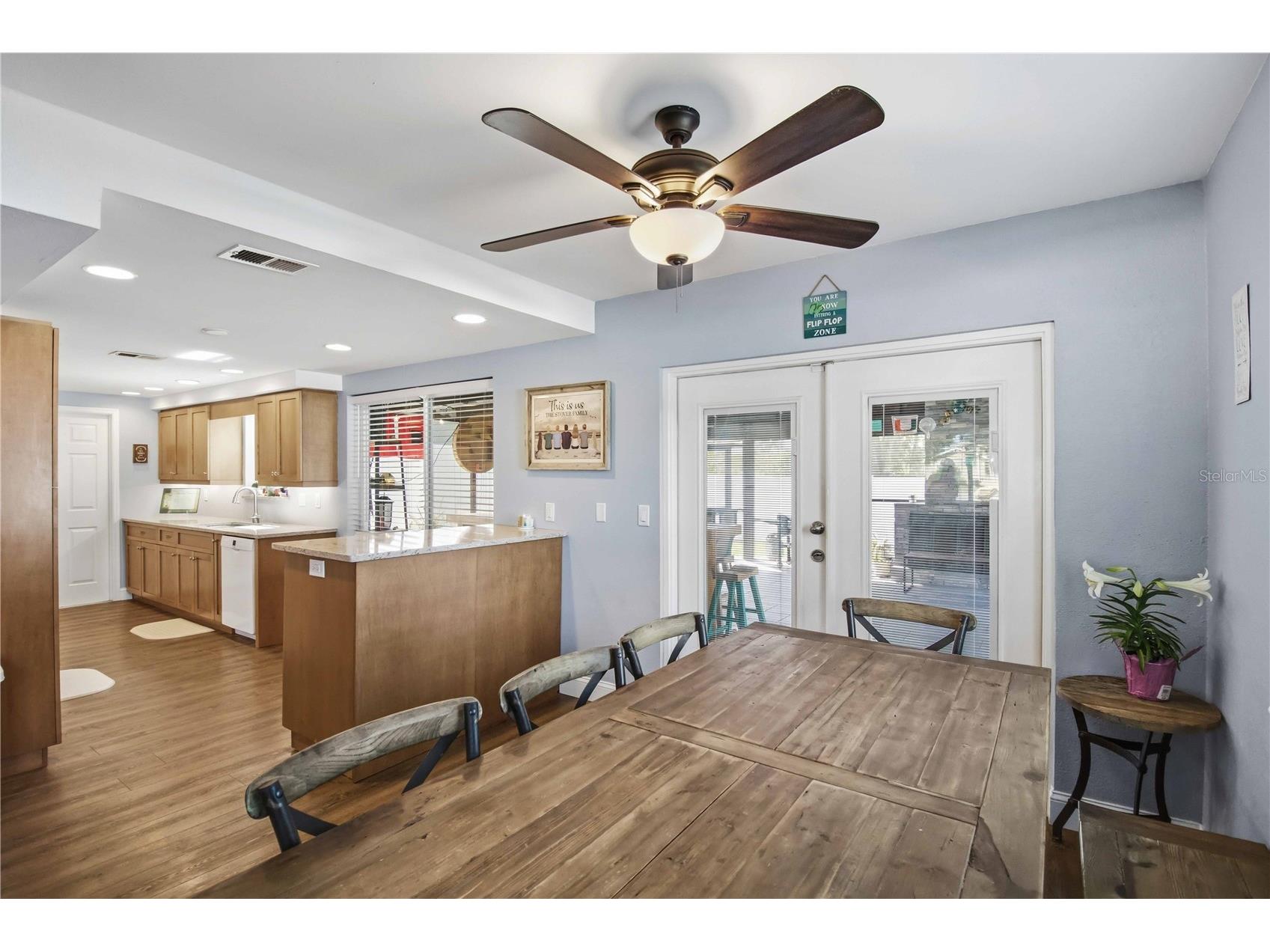 7804 54th Court E Palmetto FL 34221 A4688845 image10