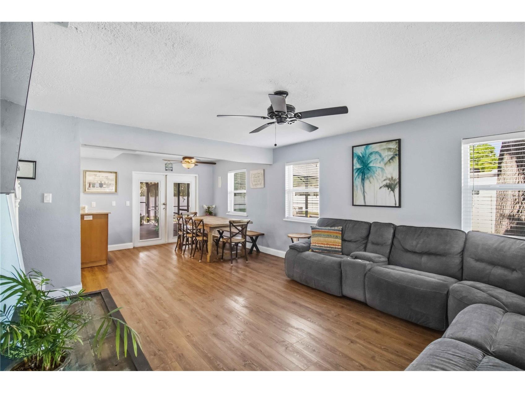 7804 54th Court E Palmetto FL 34221 A4688845 image6