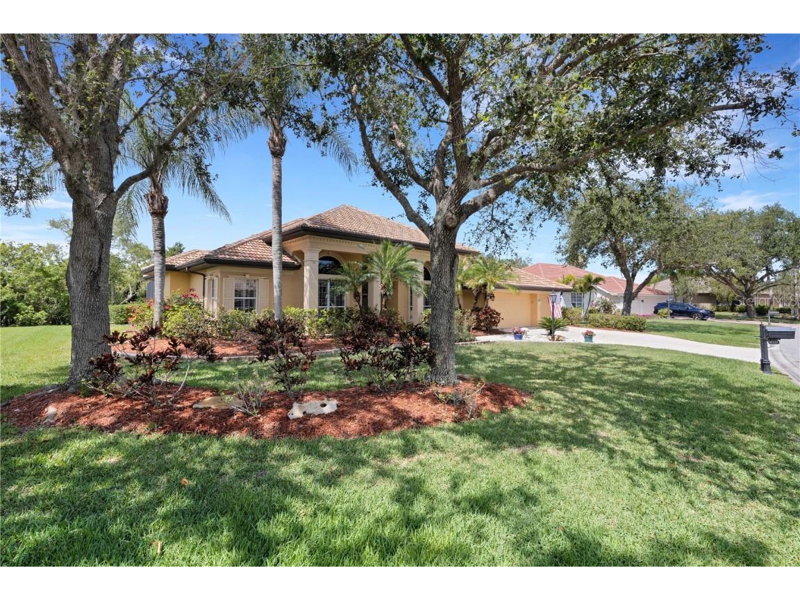 7804 Crest Hammock Way Sarasota FL 34240 A4568399 image1