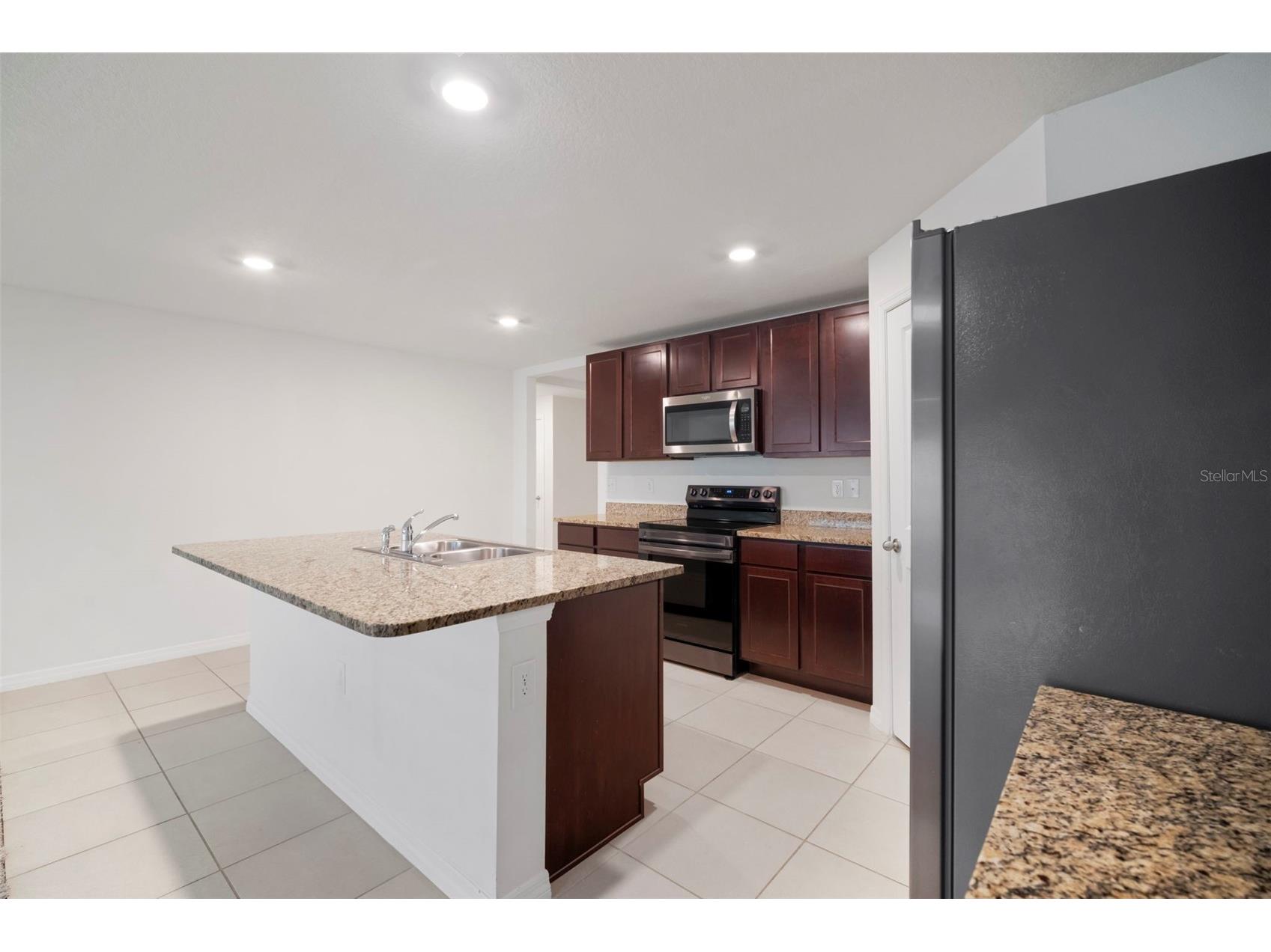 7804 Davie Ray Drive Zephyrhills FL 33540 TB8421102 image11