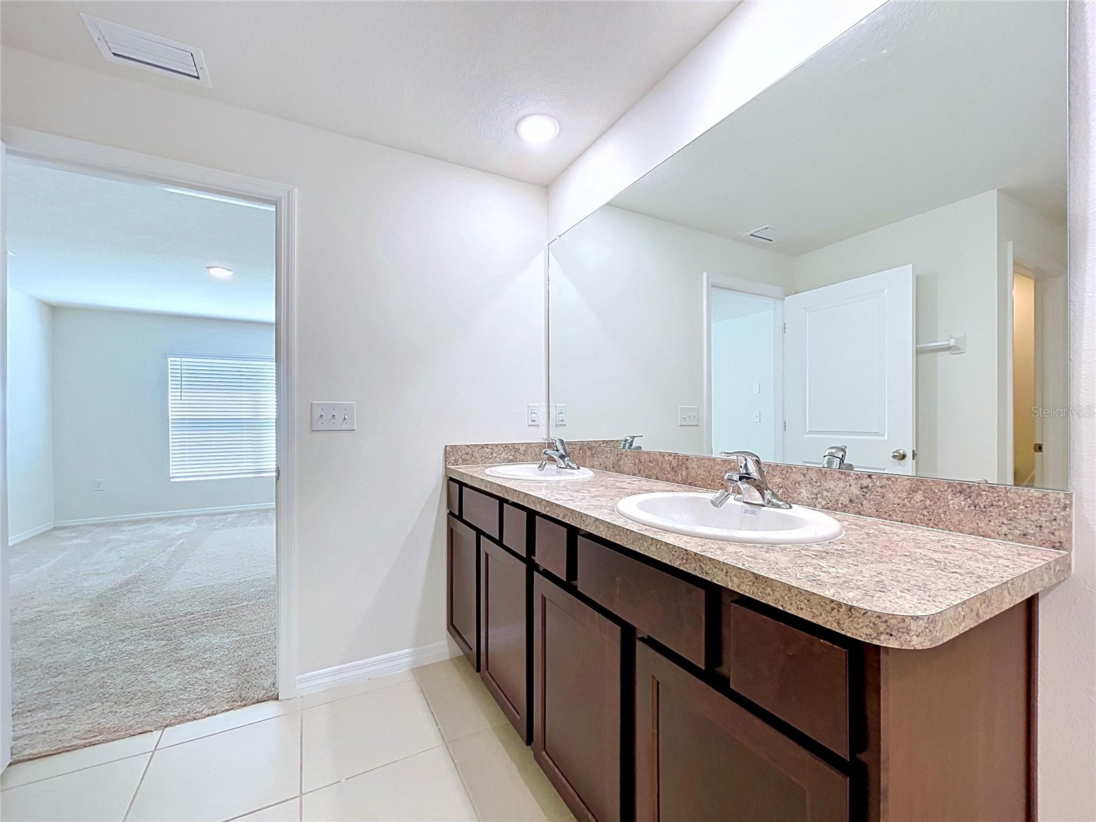 7804 Davie Ray Drive Zephyrhills FL 33540 TB8507902 image31