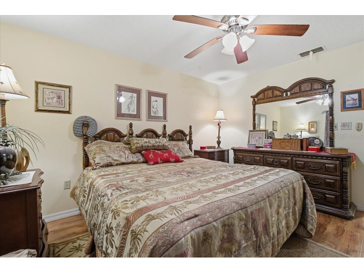 7804 Eureka Drive Hudson FL 34667 TB8487347 image19