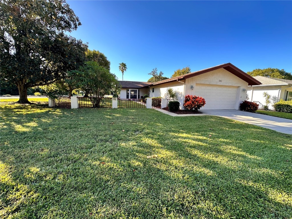 7804 Fairlawn Drive Hudson FL 34667 W7859454 image1