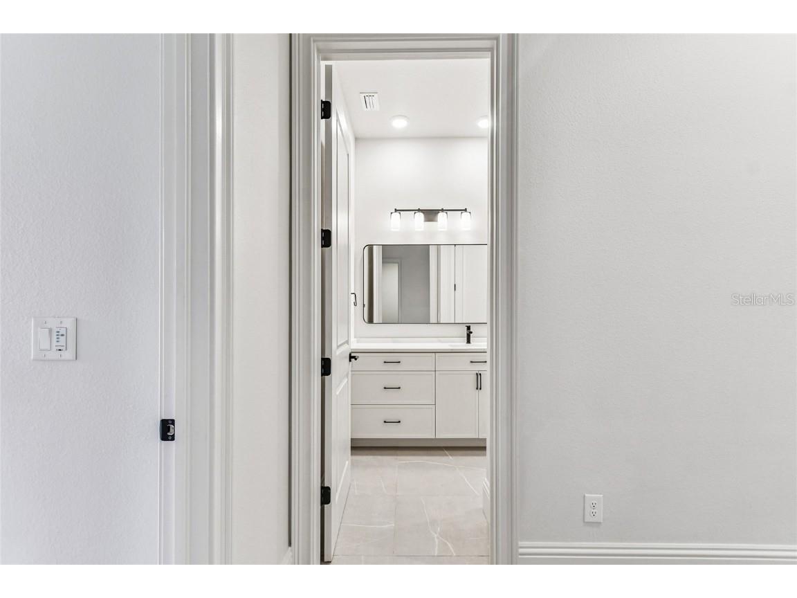 7804 Hidden Creek Loop #102 Lakewood Ranch FL 34202 TB8429102 image36